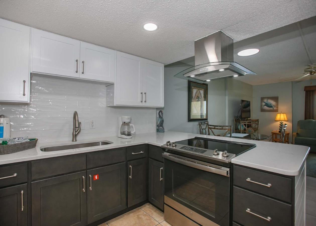 Clearwater 1c By Albvr - Beautiful Beachfront Views! Great Location! * Gulf Shores